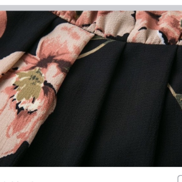 Black Floral Maxi Dress - Picture 6 of 6